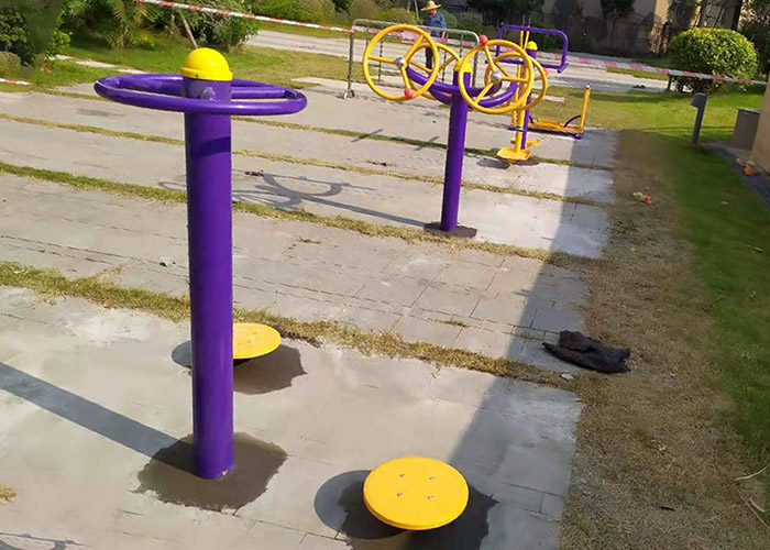 小區(qū)健身器材