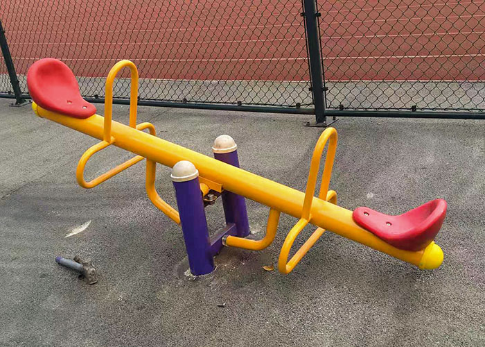 小區(qū)健身器材