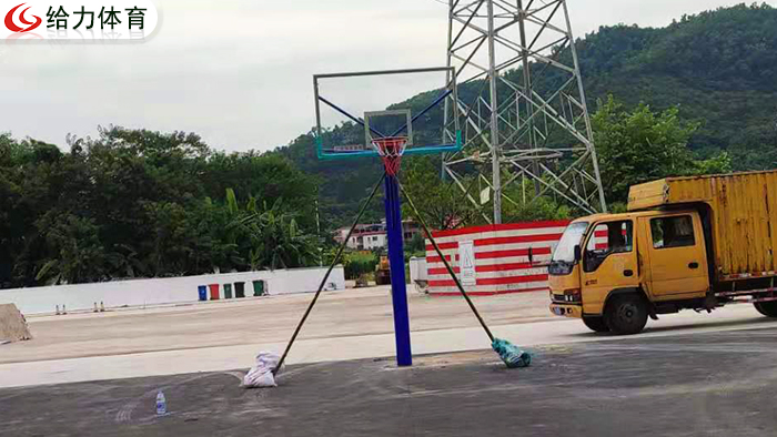 廣東籃球架價(jià)格