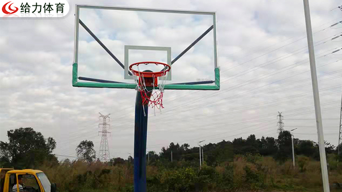 湛江學校籃球架廠家電話  給力體育籃球架產量高質量好價格實惠